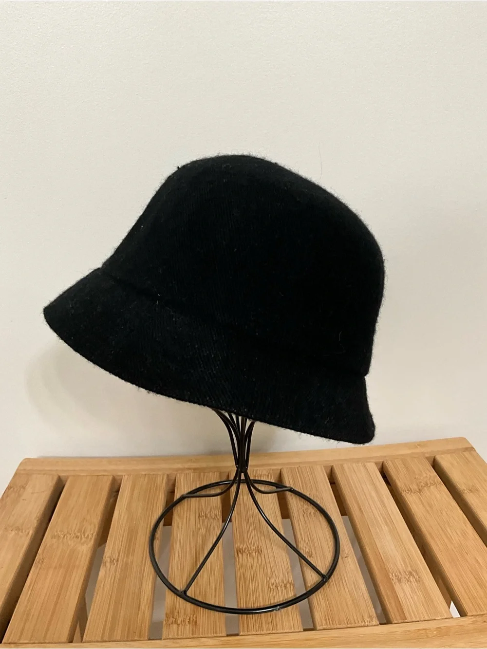 August Hat Company Black Wool Blend Cloche Hat Floral Pearl Accent 22.75”